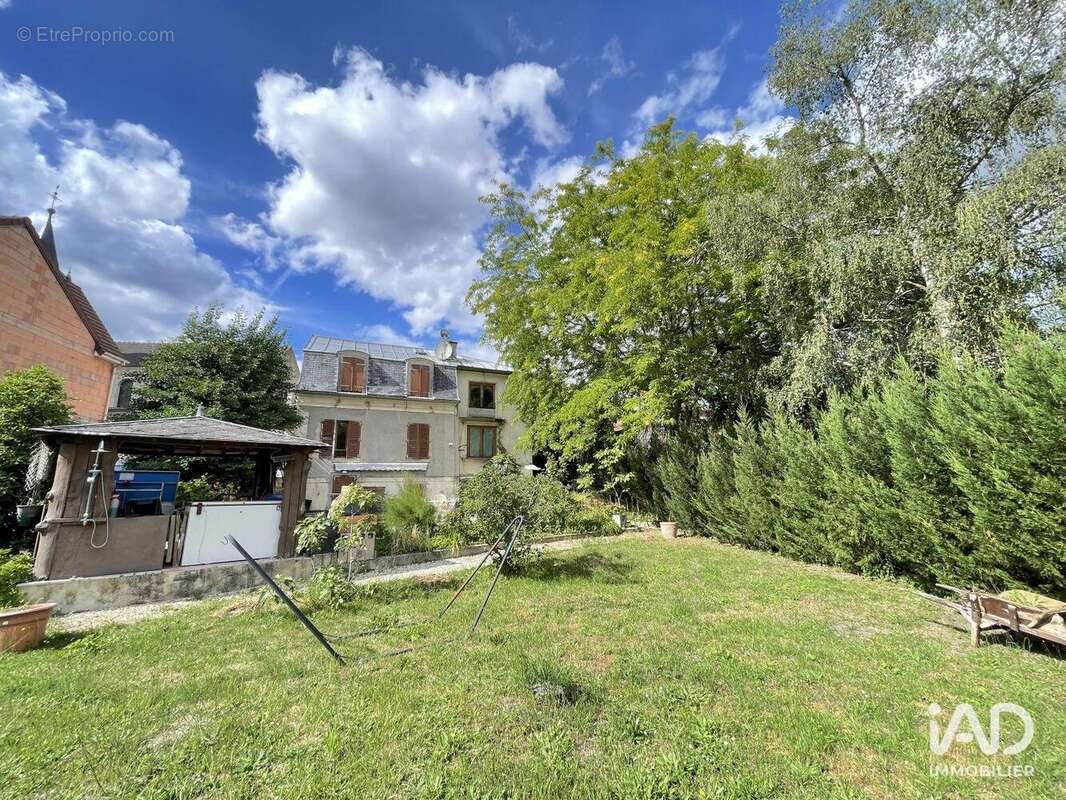 Photo 3 - Maison à COUBRON