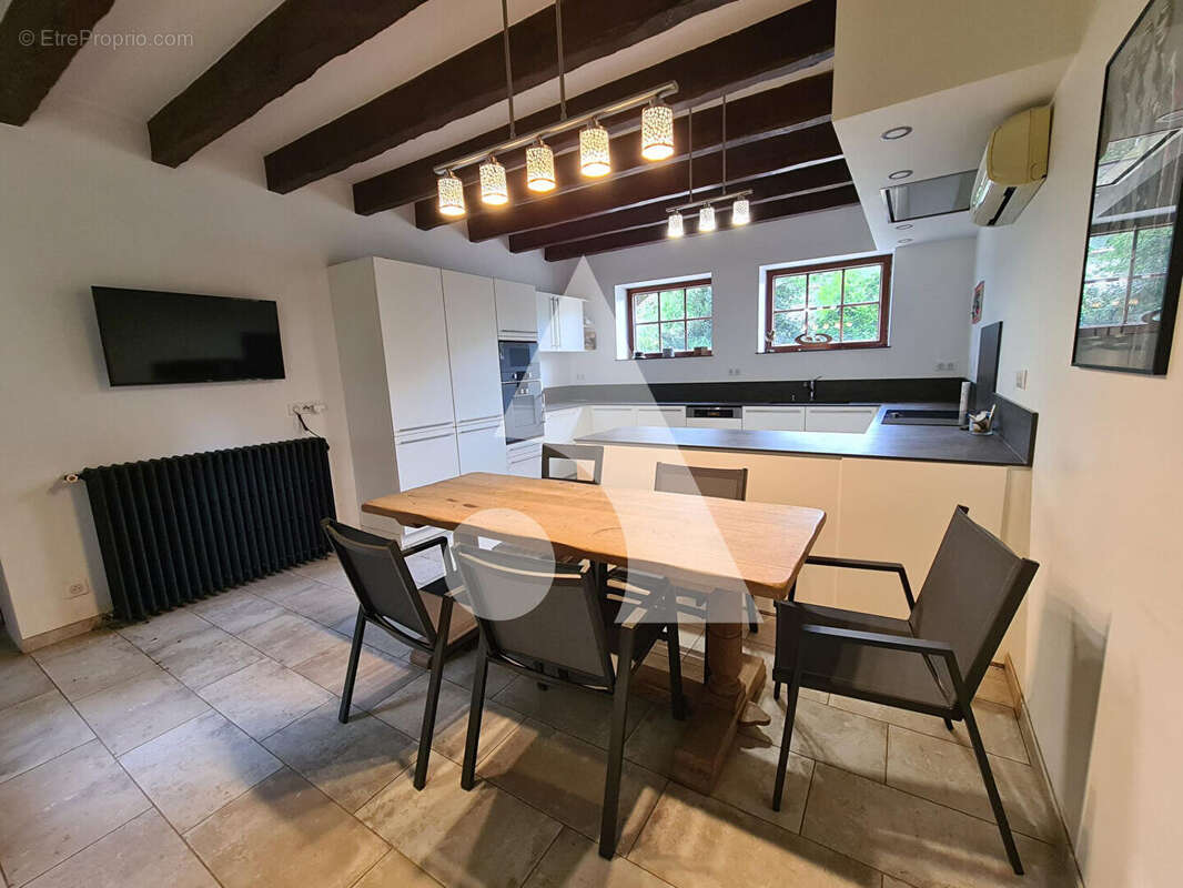 Maison à SANCY