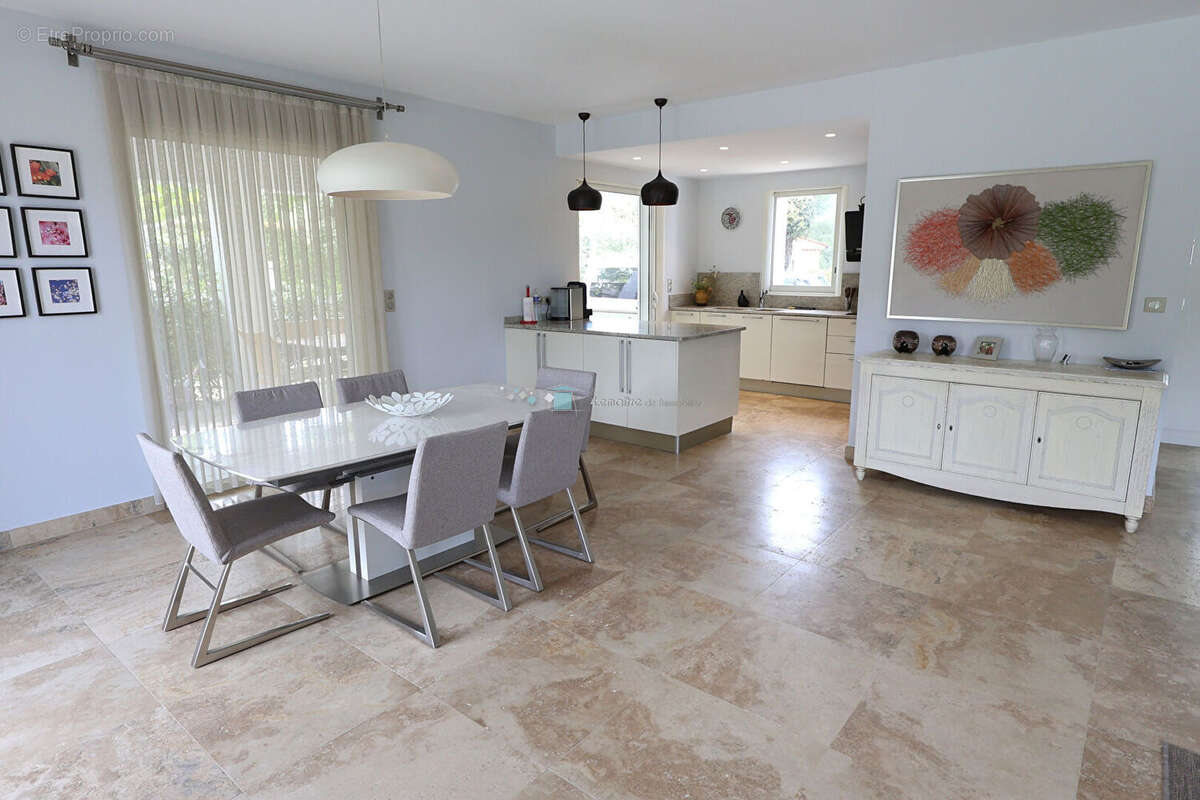 Villa contemporaine 200 m² jardin de 2500 m² avec piscine peymeinade - photo 11
