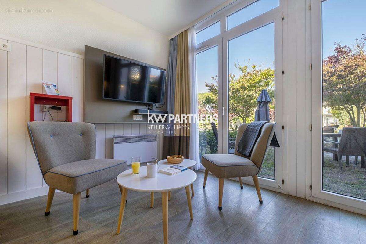 Appartement à SAINT-MARTIN-DE-RE