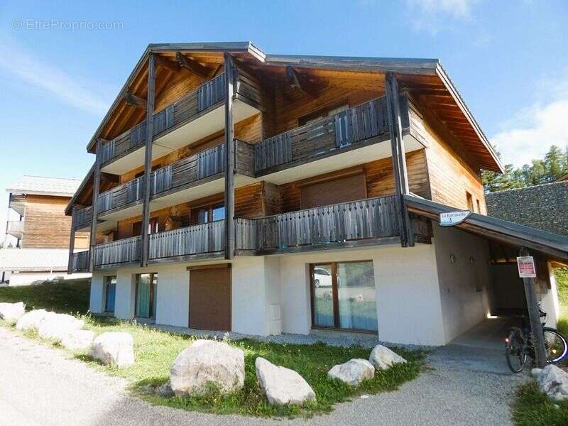 Appartement à LA CLUSE