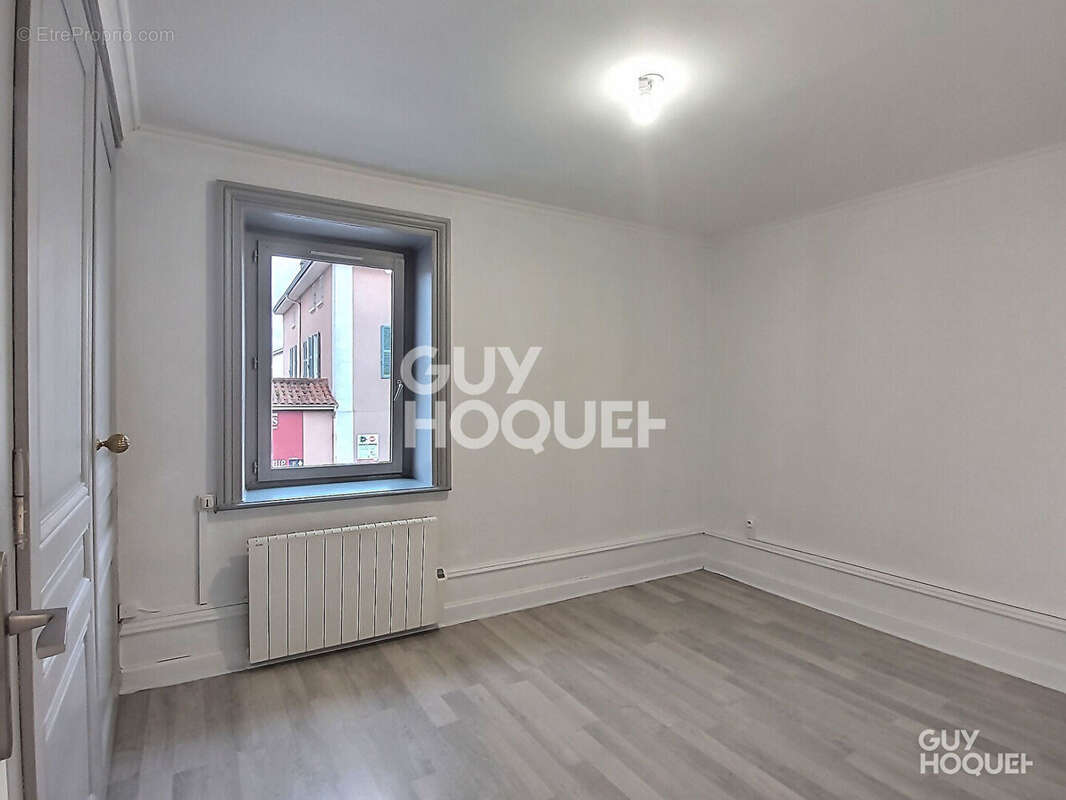 Appartement à CRAPONNE