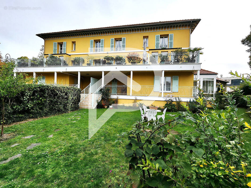 Appartement à L&#039;ISLE-ADAM