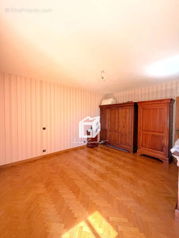 Maison à FLAVIN