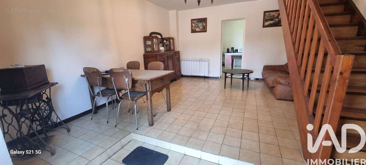 Maison 60 m² à Mazerat-Aurouze  - photo 5