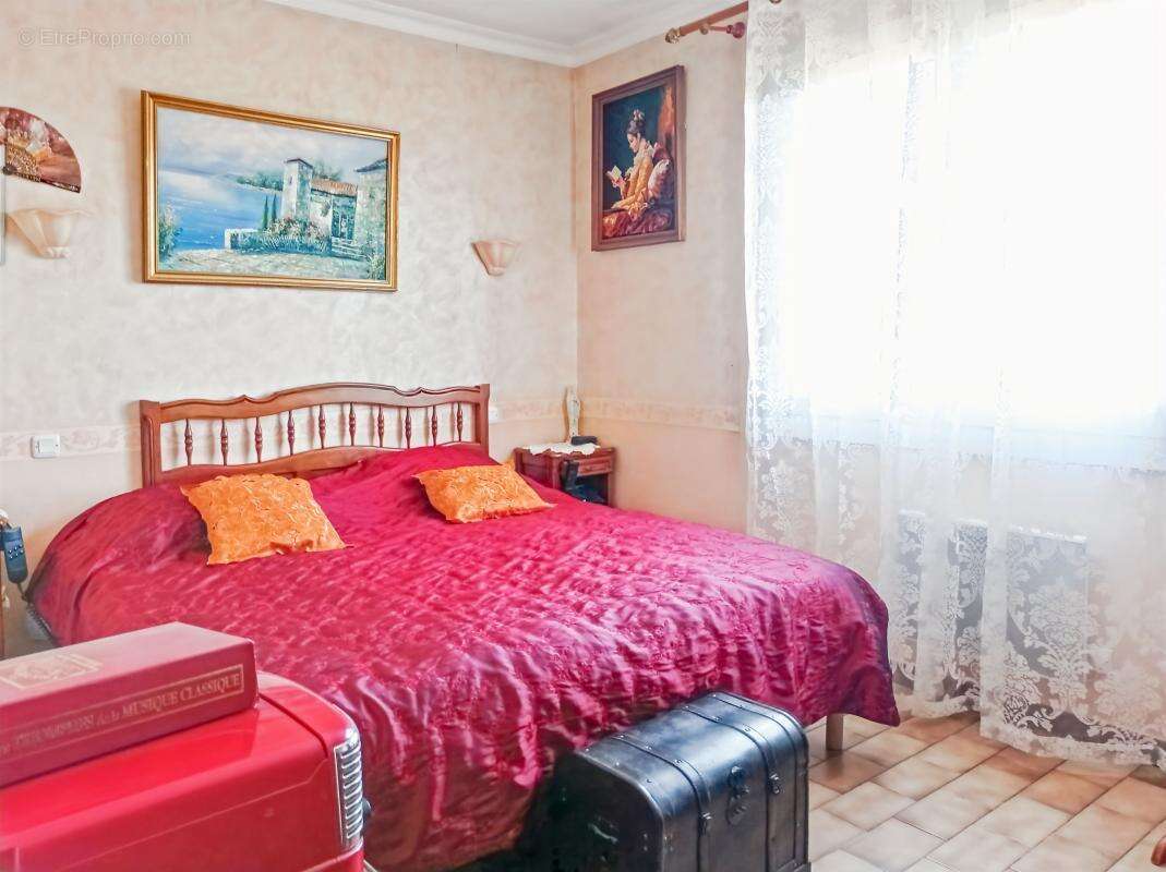 Maison à ROQUEMAURE