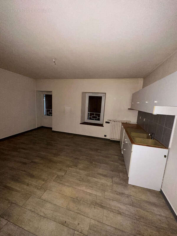 Maison à FEISSONS-SUR-ISERE