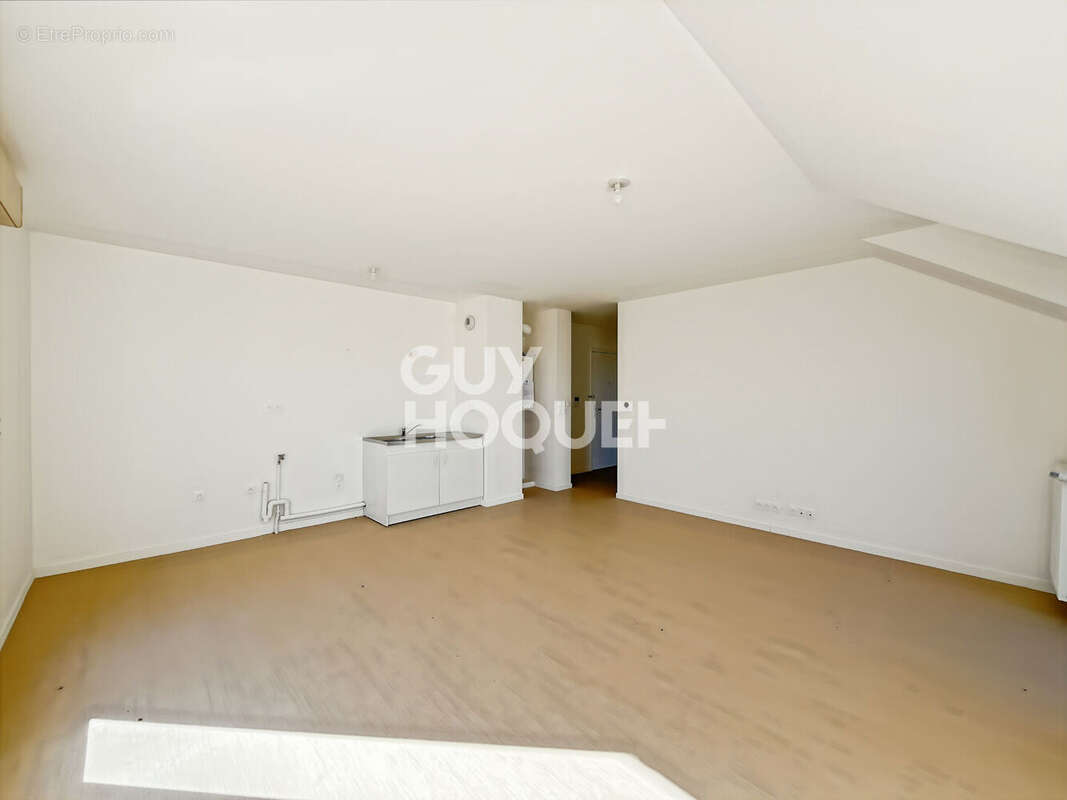 Appartement à FONTENAY-TRESIGNY