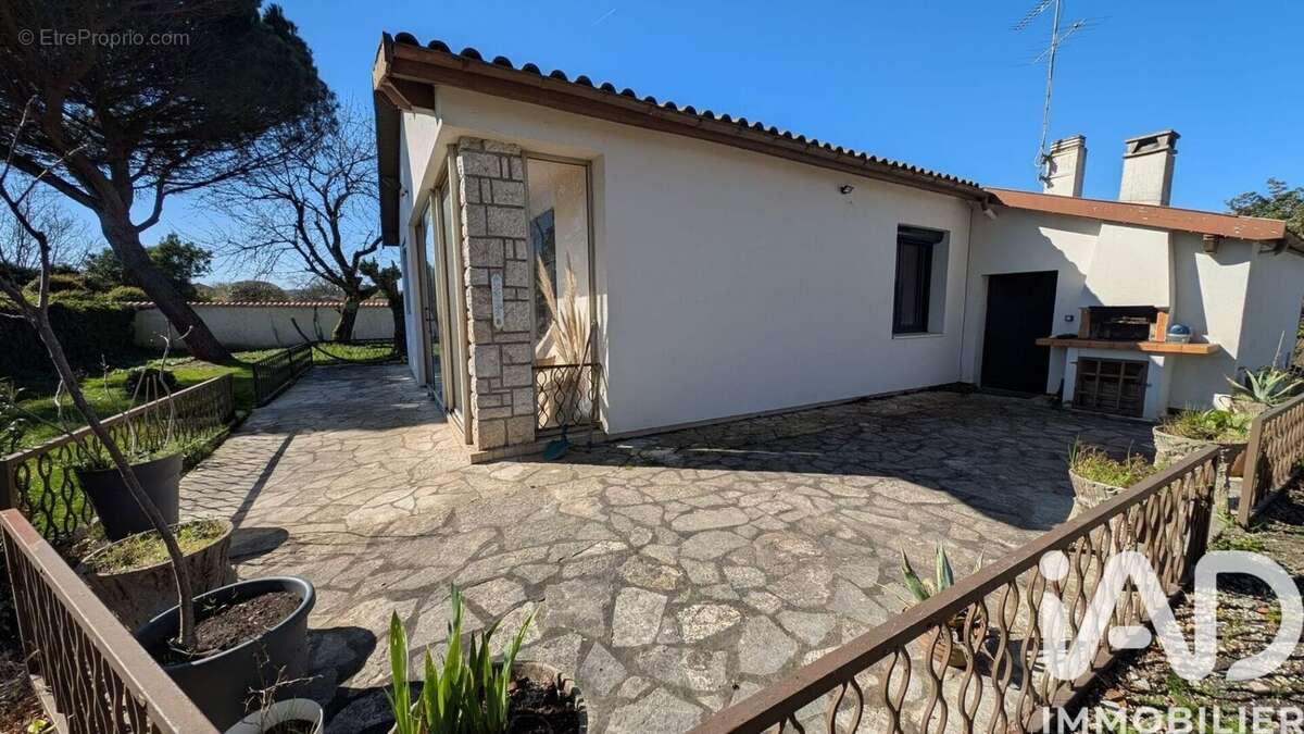 Photo 2 - Maison à CEPET
