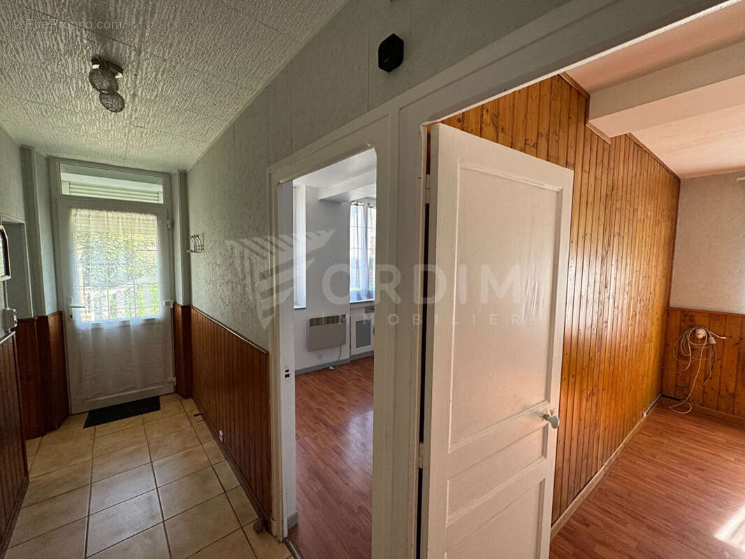 Maison à ALLIGNY-COSNE