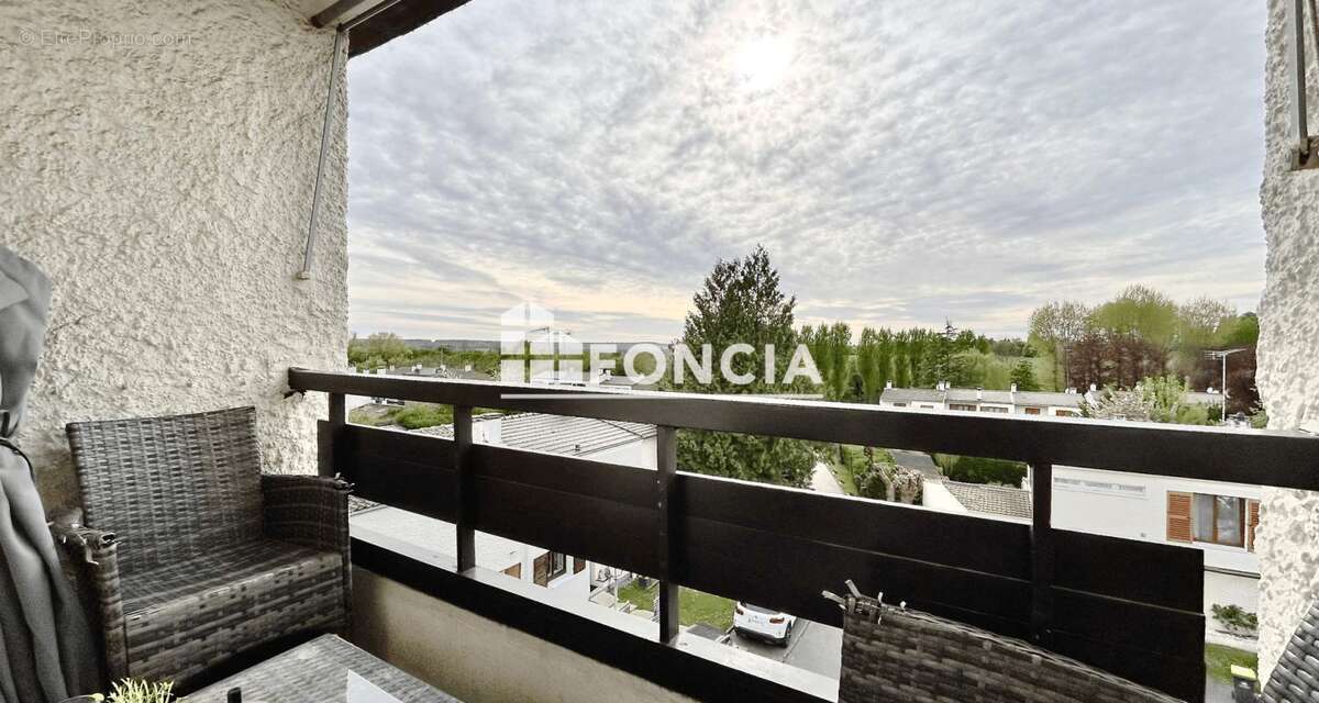 Appartement à NOISY-LE-ROI