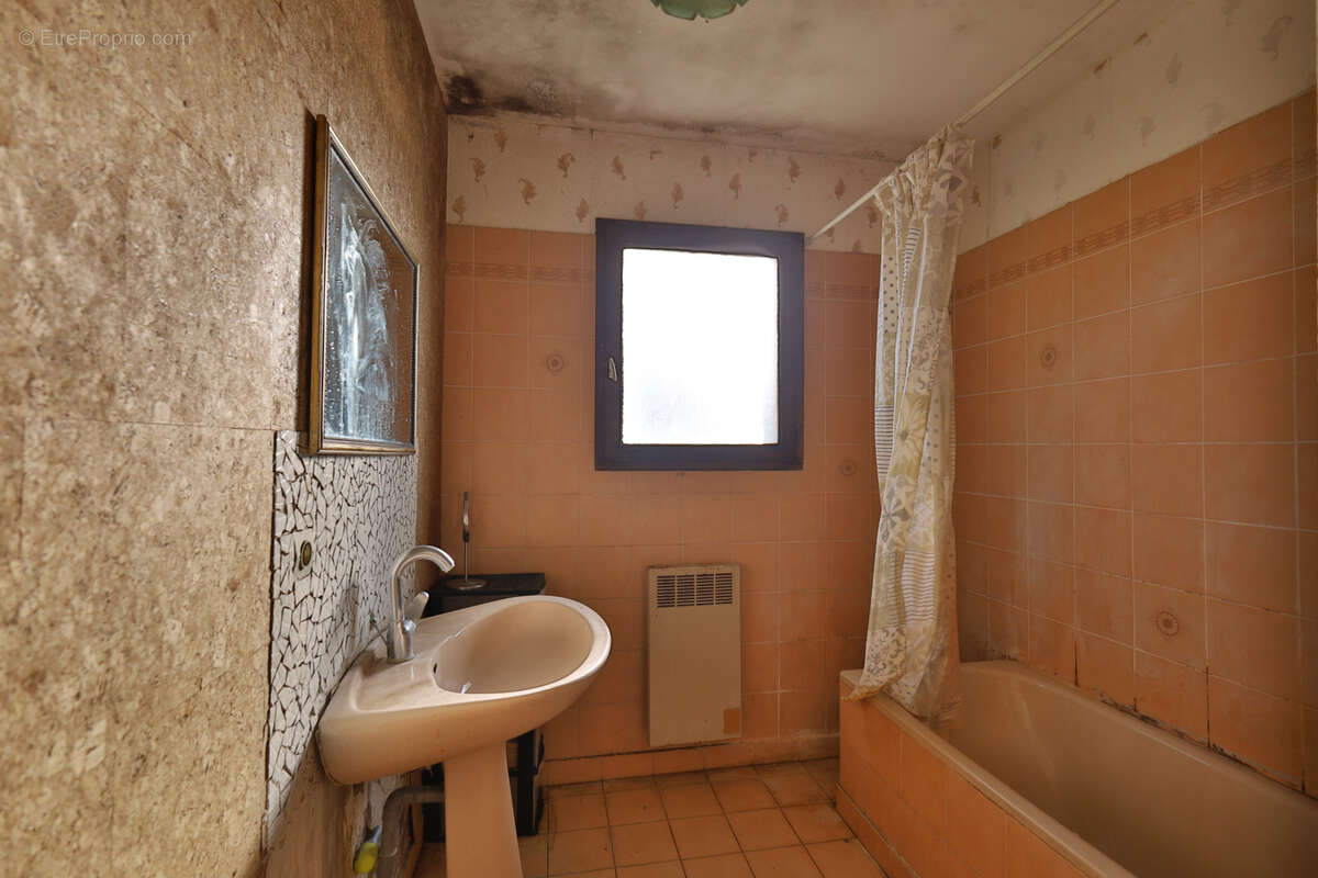 Maison à SAINT-GEORGES-D&#039;ESPERANCHE