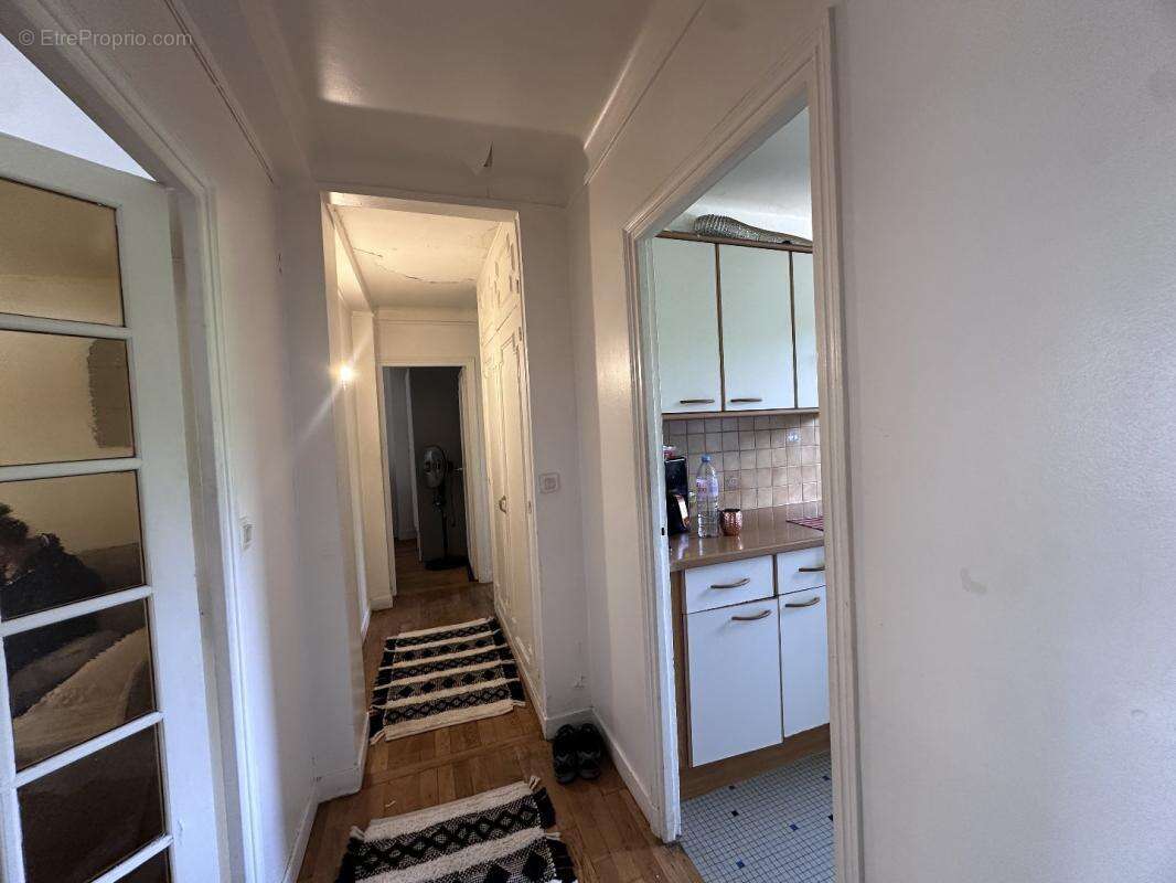 Appartement à VILLETANEUSE