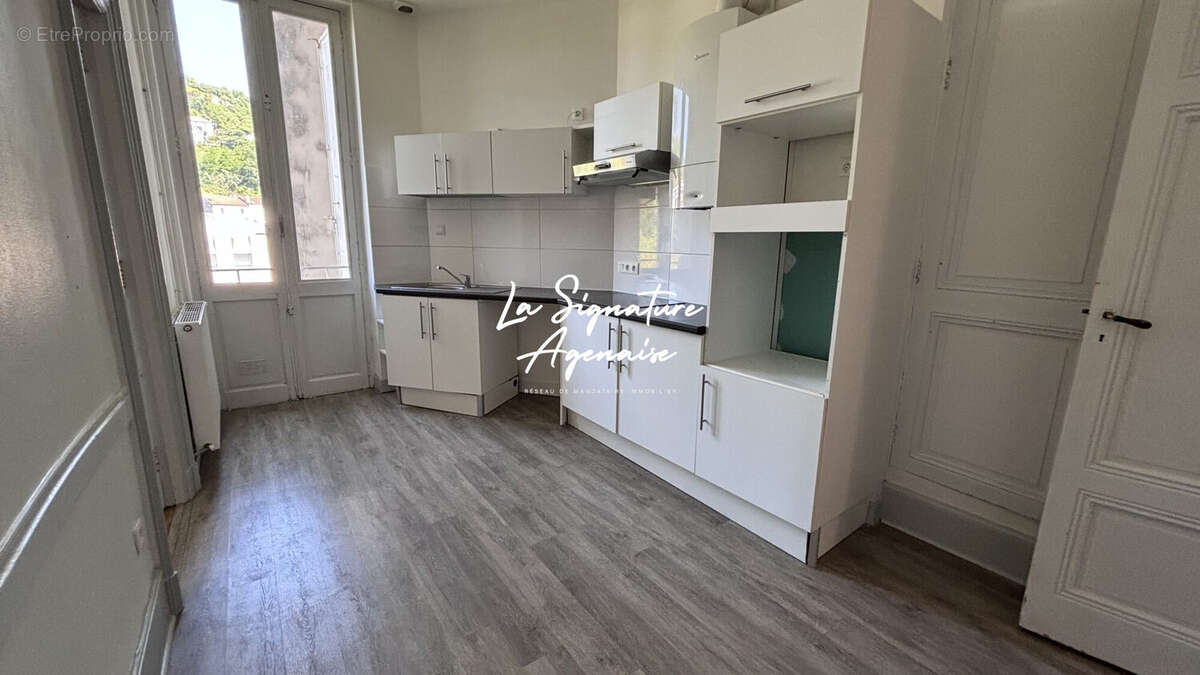 Appartement 137 m² à Agen  - photo 3