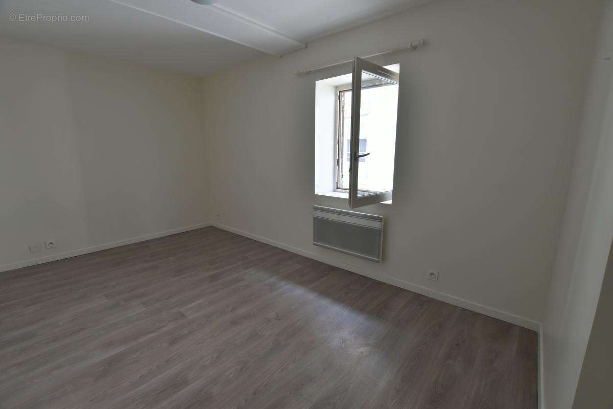 Appartement à FRANCHEVILLE
