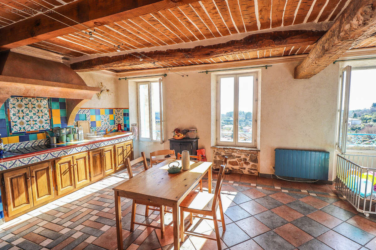 Appartement à FLAYOSC