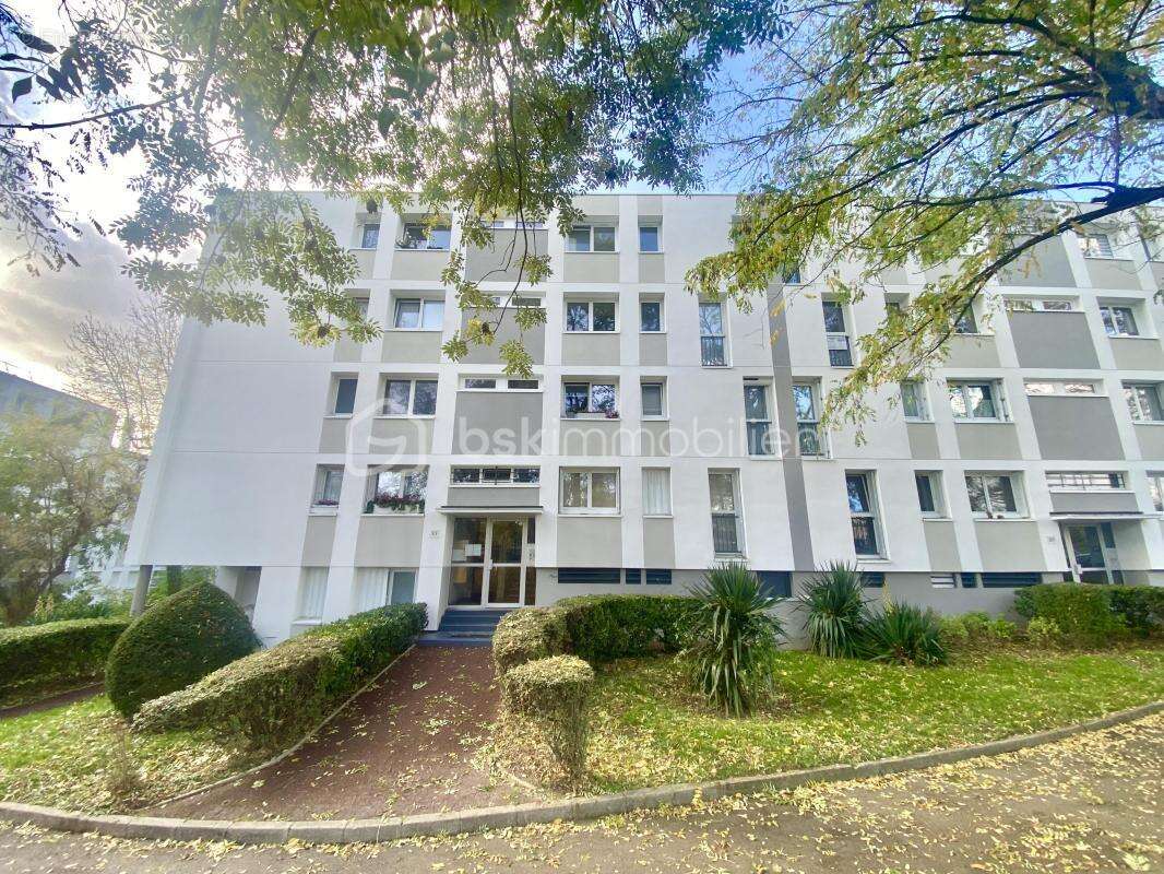 Magnifique appartement 4 pièces de 72 m² refait à neuf et ensoleillé - photo 11