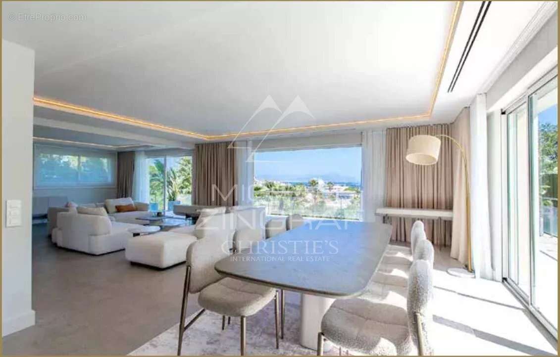 Maison à ANTIBES