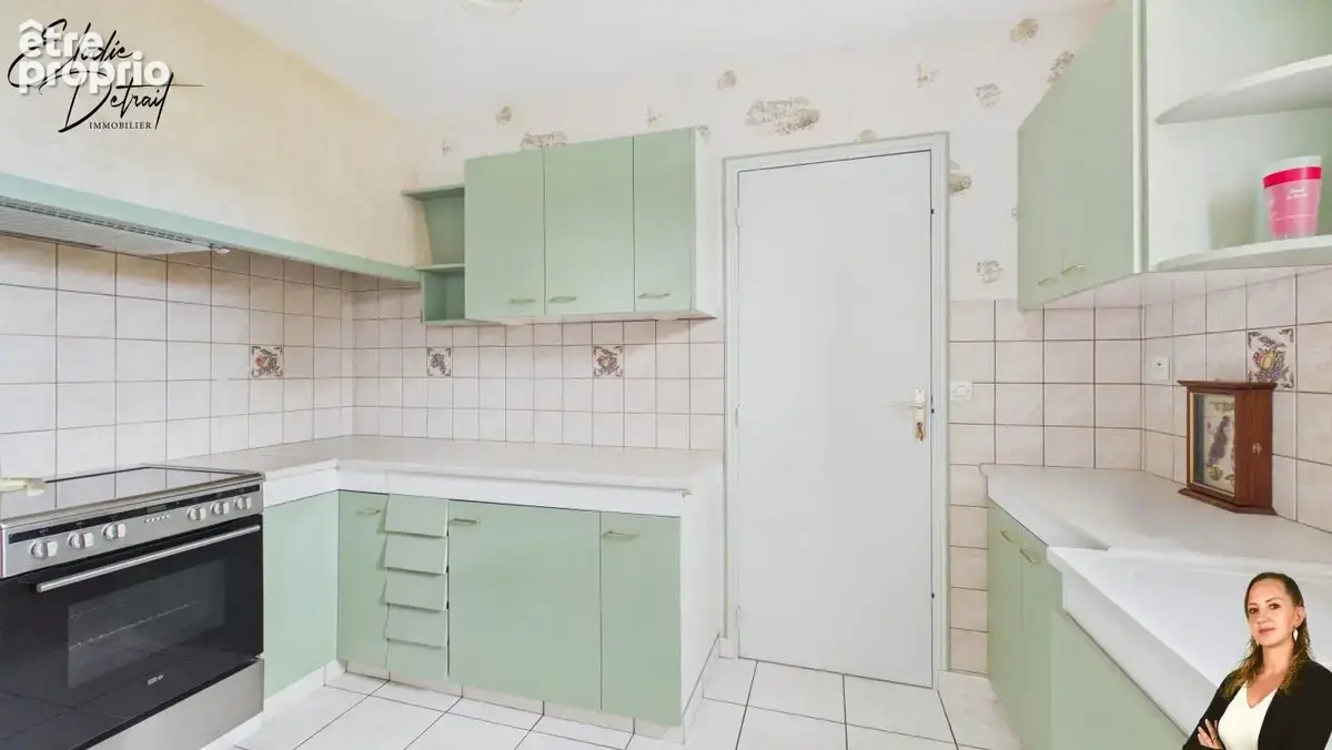 Maison 7 pièces 171 m² à vendre à Lavardin (72240) - photo 8