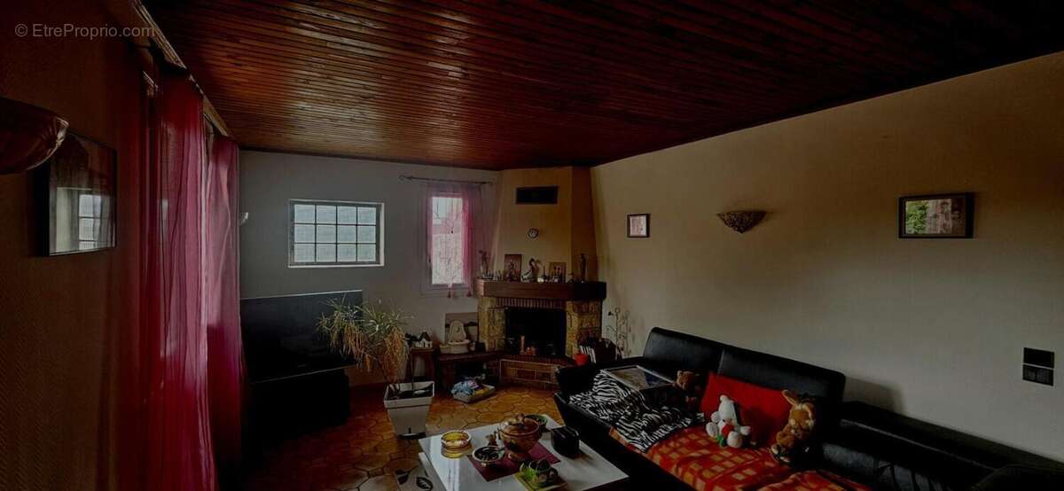 Maison à TREMBLAY-EN-FRANCE