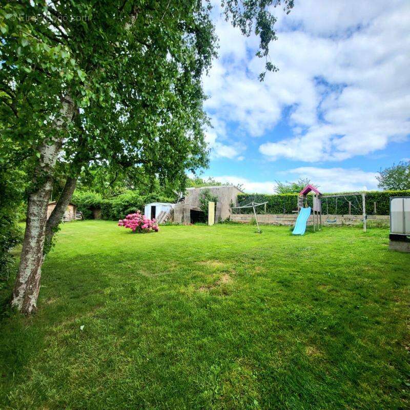 Maison à NONANCOURT