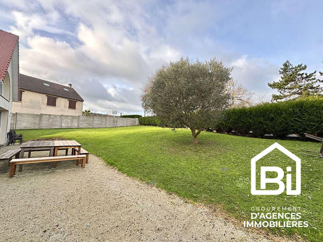 Maison à ARROMANCHES-LES-BAINS