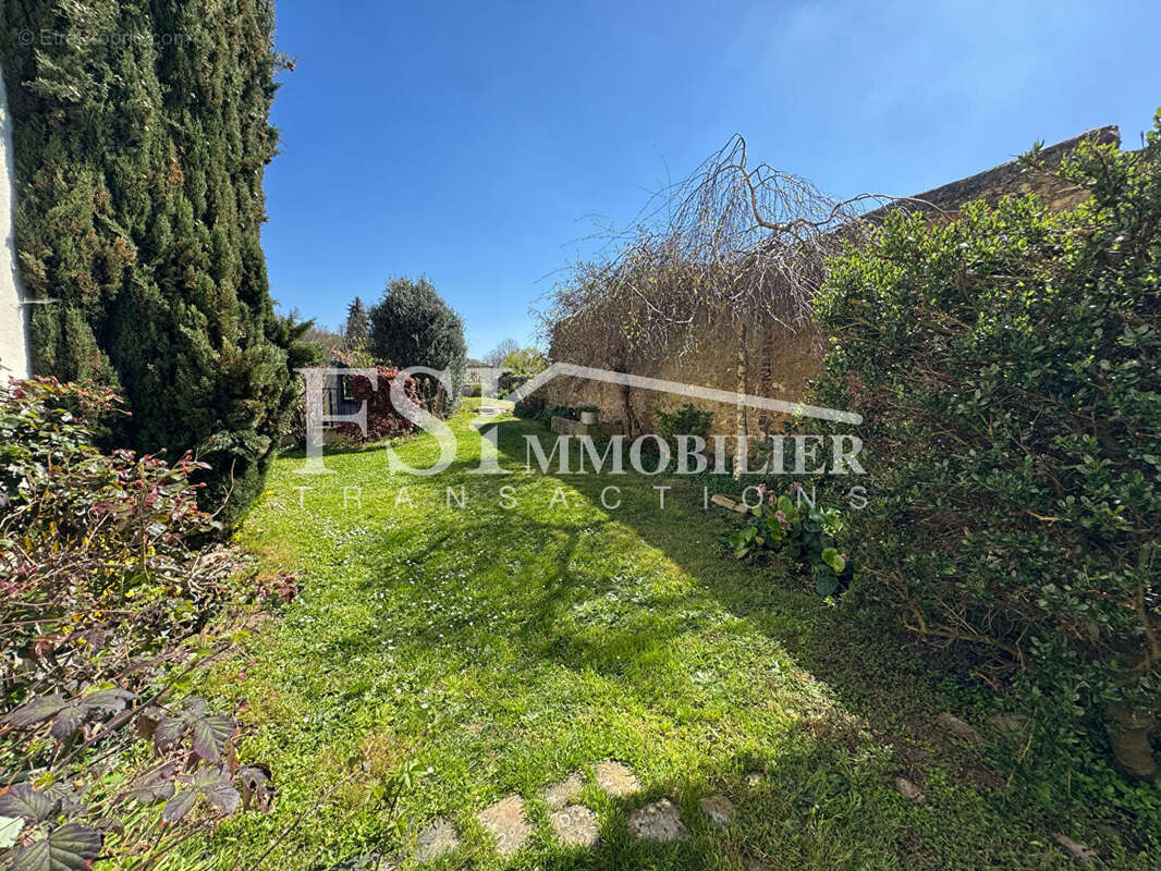 Maison à SAINT-PRIX