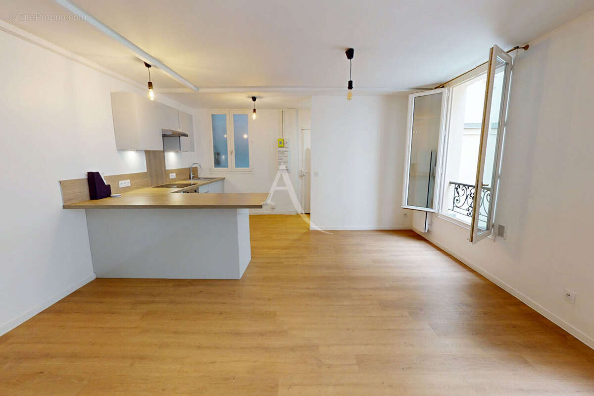 Appartement à PARIS-11E