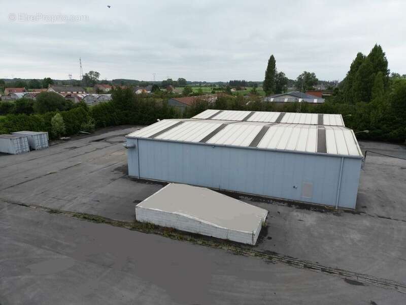 Commerce à ISBERGUES