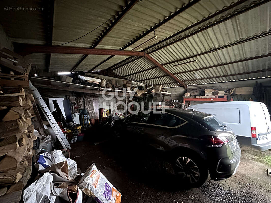 Maison à LE LOROUX-BOTTEREAU