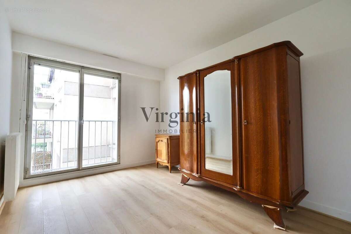 Appartement à PARIS-12E