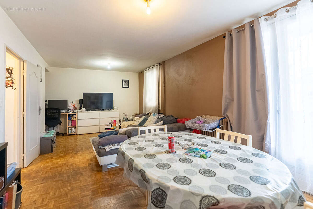 Appartement à CARCASSONNE