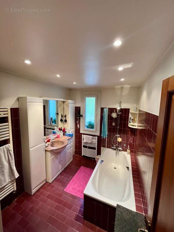 Maison à GEOVREISSIAT