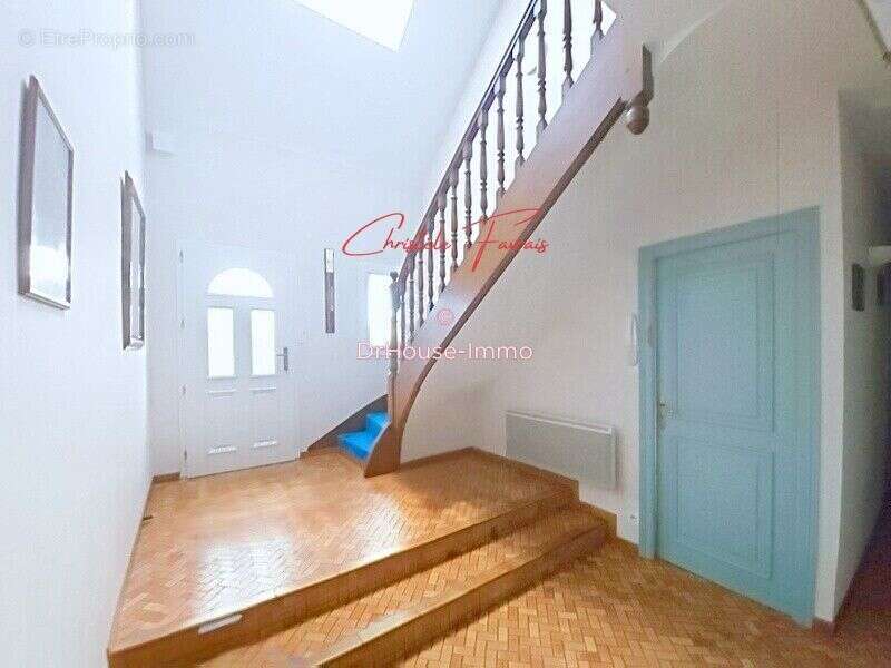 Maison à LOUVIGNE-DU-DESERT