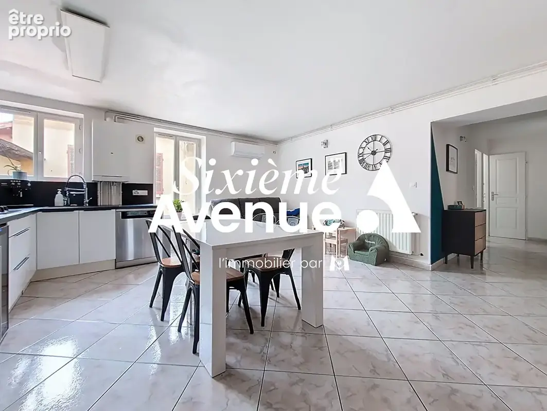Photo Appartement à Serezin-Du-Rhone au prix de 200 000€