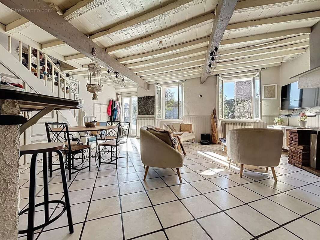 Maison à LABARTHE-RIVIERE