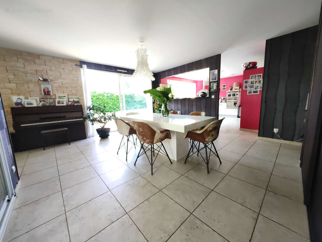 Maison à GANNAT