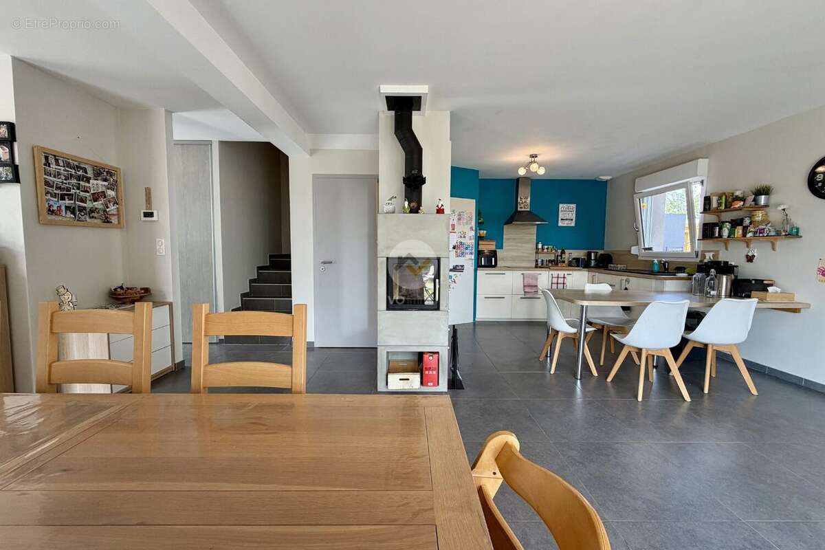 Maison 146 m² à Burnhaupt-Le-Bas  - photo 4