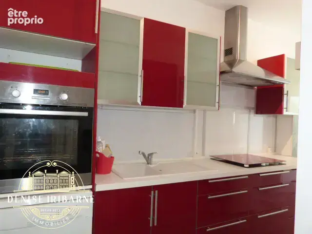 BORDEAUX-CAUDERAN - Bel appartement F4 rénové de 77,58 m² - photo 3