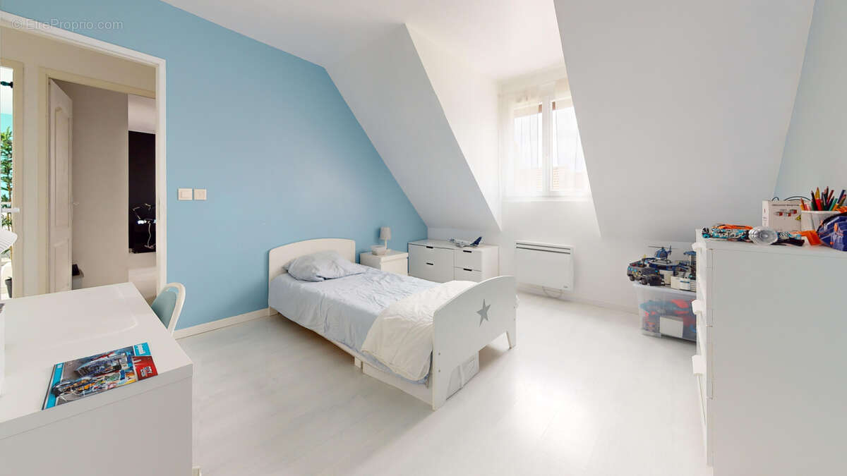 Maison à CORMEILLES-EN-PARISIS