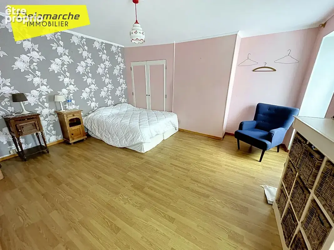 Maison avec 4 chambres située dans le bourg de VER - photo 4