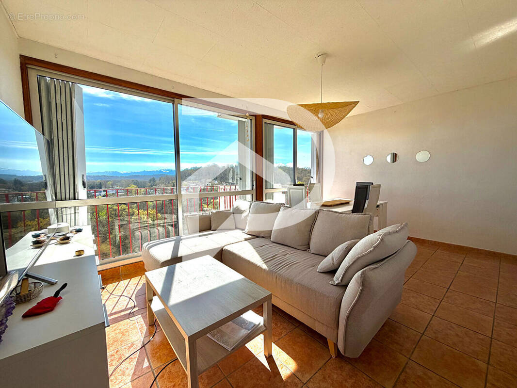 Appartement à MOURENX