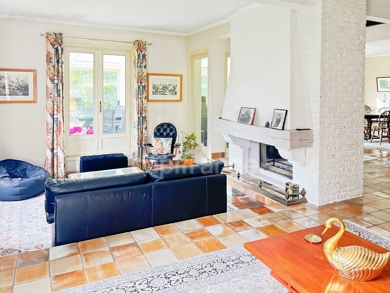 Maison à SAINT-LEONARD