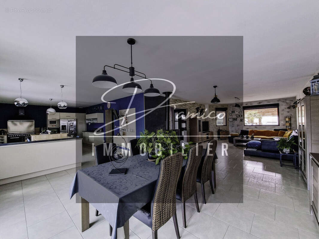 Maison à AVESNES-LE-SEC