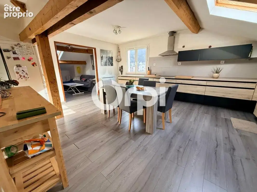 Appartement à ALLEVARD