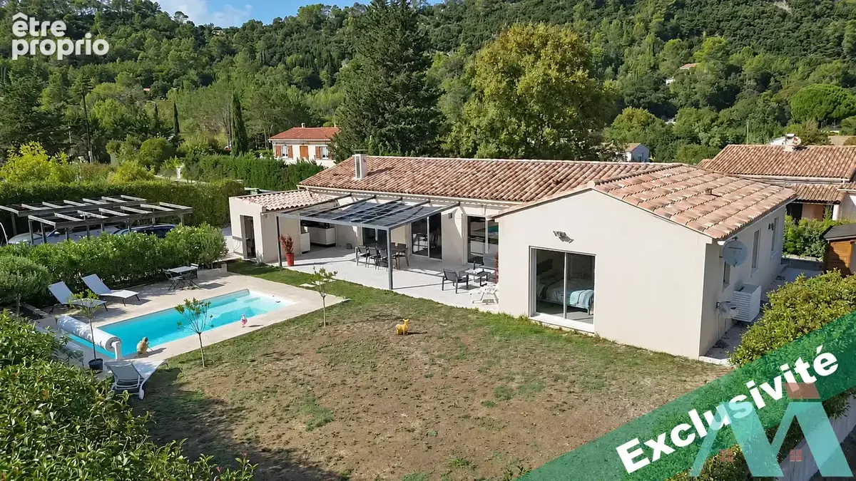 Photo Maison à Meounes-Les-Montrieux au prix de 495 000€
