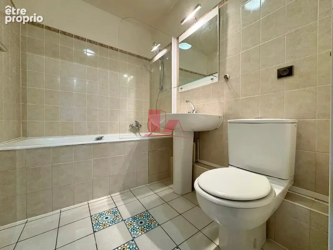 Chatillon centre - appartement 2 pieces de 39 m² - cave - parking - photo 9