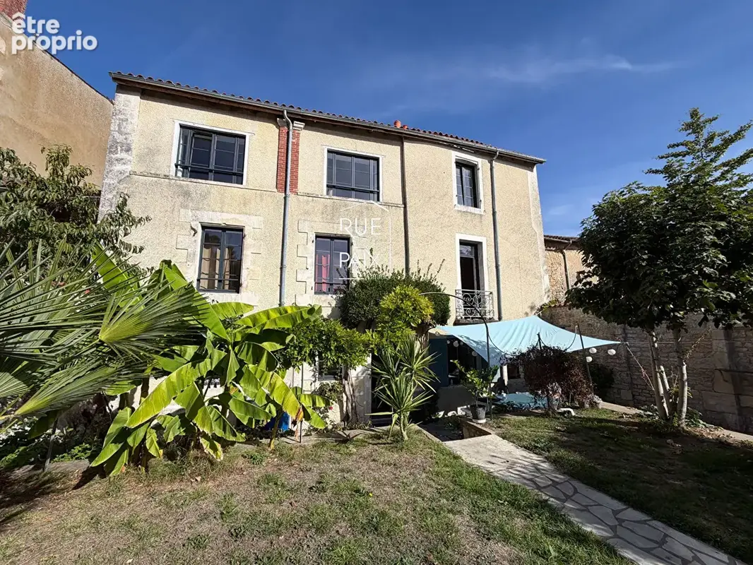 Photo Maison à Saint-Maixent-L'ecole au prix de 269 000€