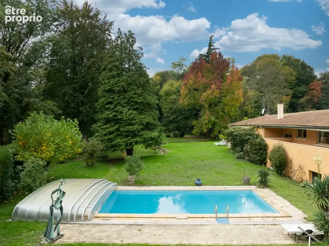 Maison à SAINT-CYR-AU-MONT-D'OR