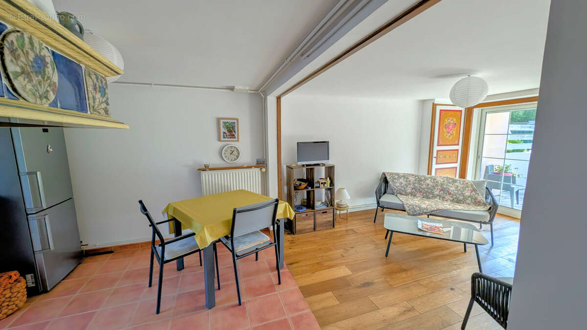 Maison à LAROQUE-DES-ALBERES